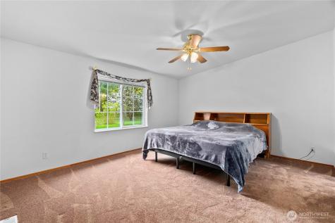 18437 Elderberry Street SW Rochester WA 98579