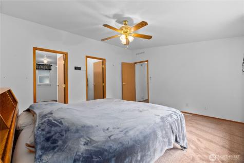 18437 Elderberry Street SW Rochester WA 98579