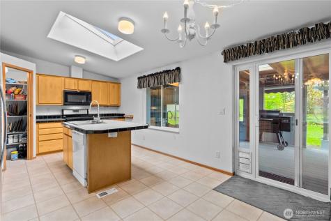 18437 Elderberry Street SW Rochester WA 98579