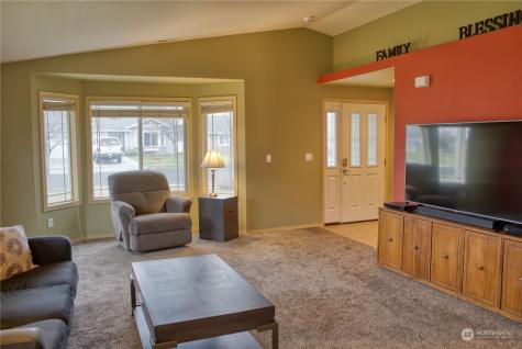 1408 E Greens Loop Road Moses Lake WA 98837