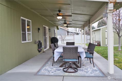 1408 E Greens Loop Road Moses Lake WA 98837