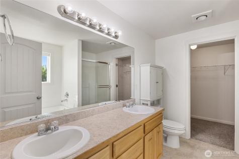 1055 July Court Moses Lake WA 98837