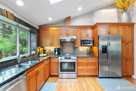 22403 53rd Avenue SE Bothell WA 98021