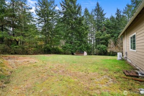 2311 202nd Avenue SW Lakebay WA 98349