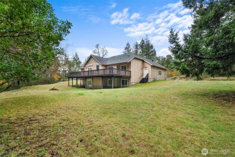 2311 202nd Avenue SW Lakebay WA 98349
