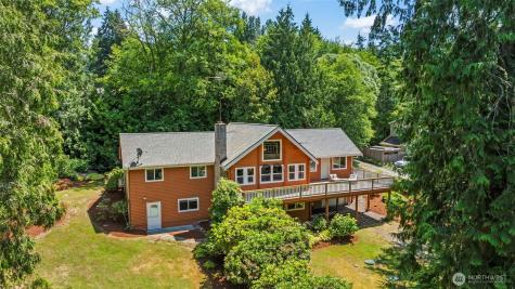12170 Viewcrest Place NE Bainbridge Island WA 98110