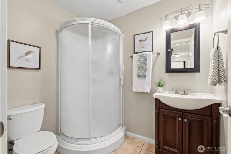 12170 Viewcrest Place NE Bainbridge Island WA 98110