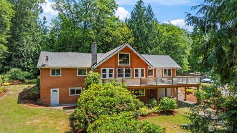 12170 Viewcrest Place NE Bainbridge Island WA 98110
