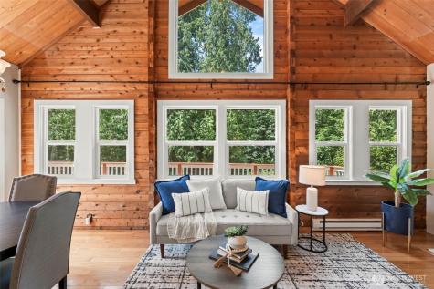 12170 Viewcrest Place NE Bainbridge Island WA 98110