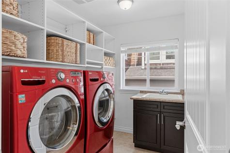 4930 S Holly Street Seattle WA 98118