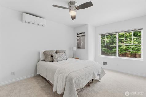 4930 S Holly Street Seattle WA 98118
