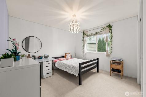 18725 35th Drive SE Bothell WA 98012