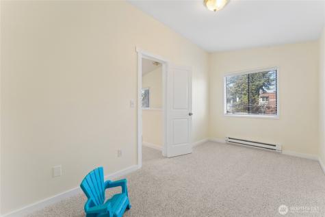 2807 61st Avenue NE Tacoma WA 98422
