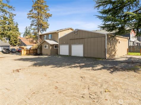 2807 61st Avenue NE Tacoma WA 98422