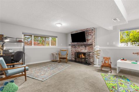 4829 S 166th Street Seatac WA 98188