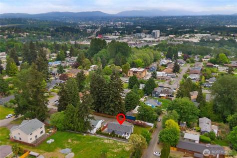 4829 S 166th Street Seatac WA 98188