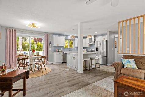 4829 S 166th Street Seatac WA 98188