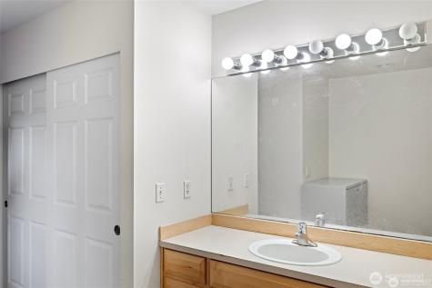 16400 44th Avenue W Lynnwood WA 98037