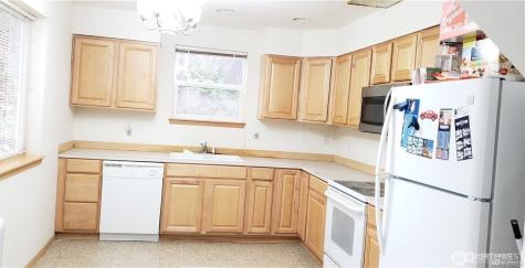 16400 44th Avenue W Lynnwood WA 98037