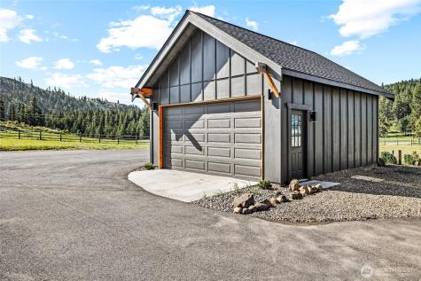 2681 Hidden Valley Road Cle Elum WA 98922