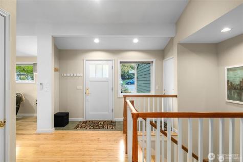 15144 SE 46th Way Bellevue WA 98006