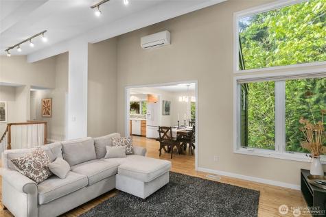 15144 SE 46th Way Bellevue WA 98006