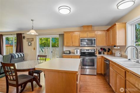 16202 87th Avenue E Puyallup WA 98375