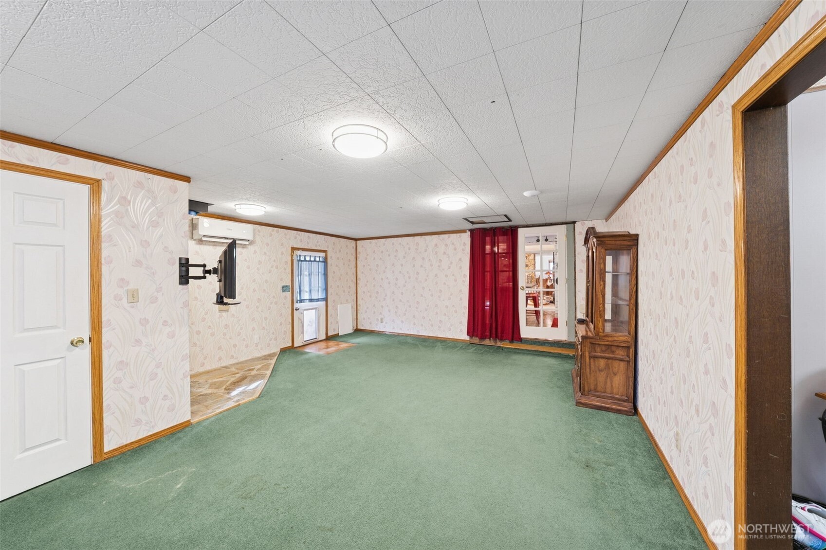 5318 W Tapps Drive E Lake Tapps WA 98391