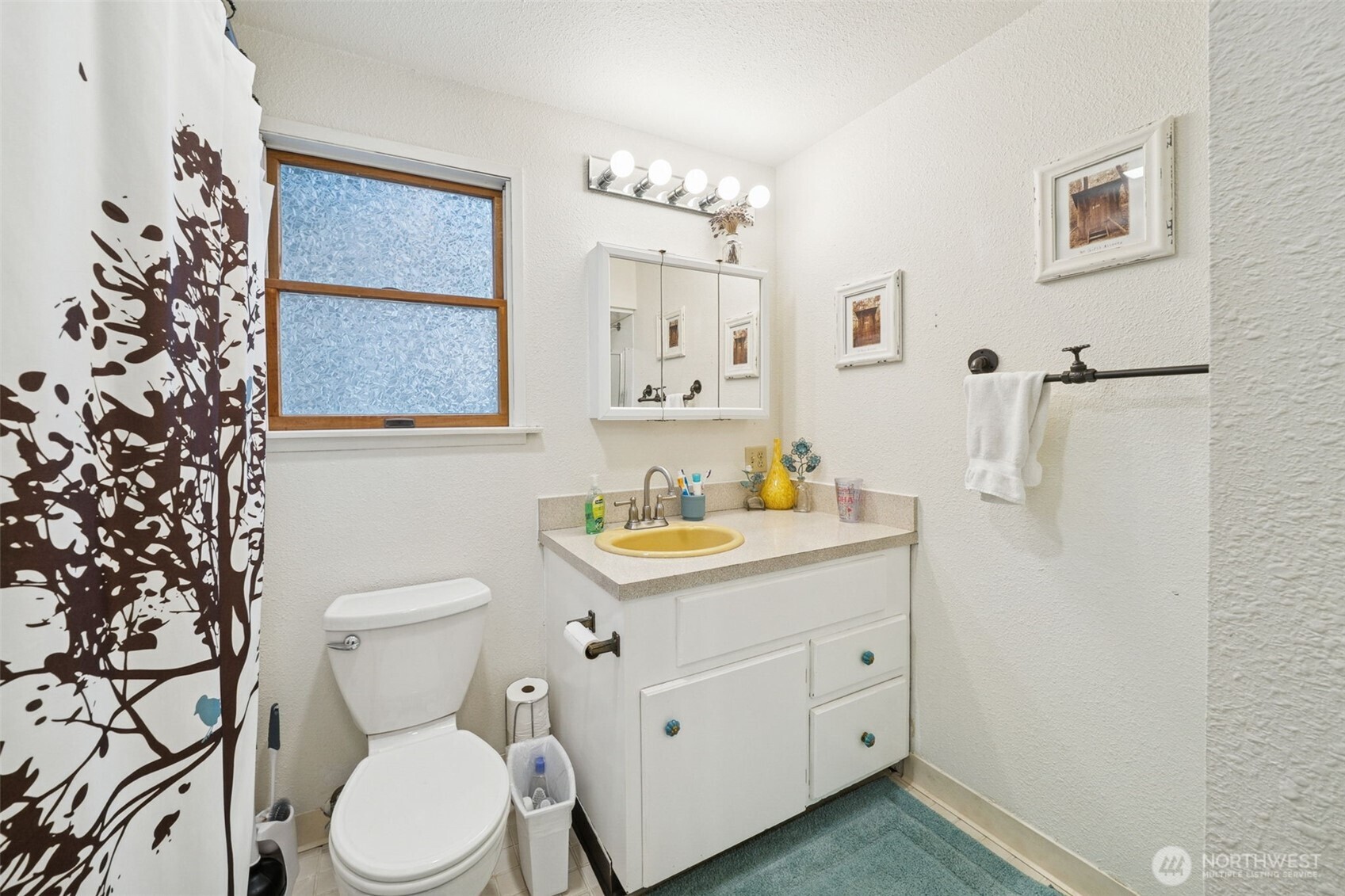 5318 W Tapps Drive E Lake Tapps WA 98391