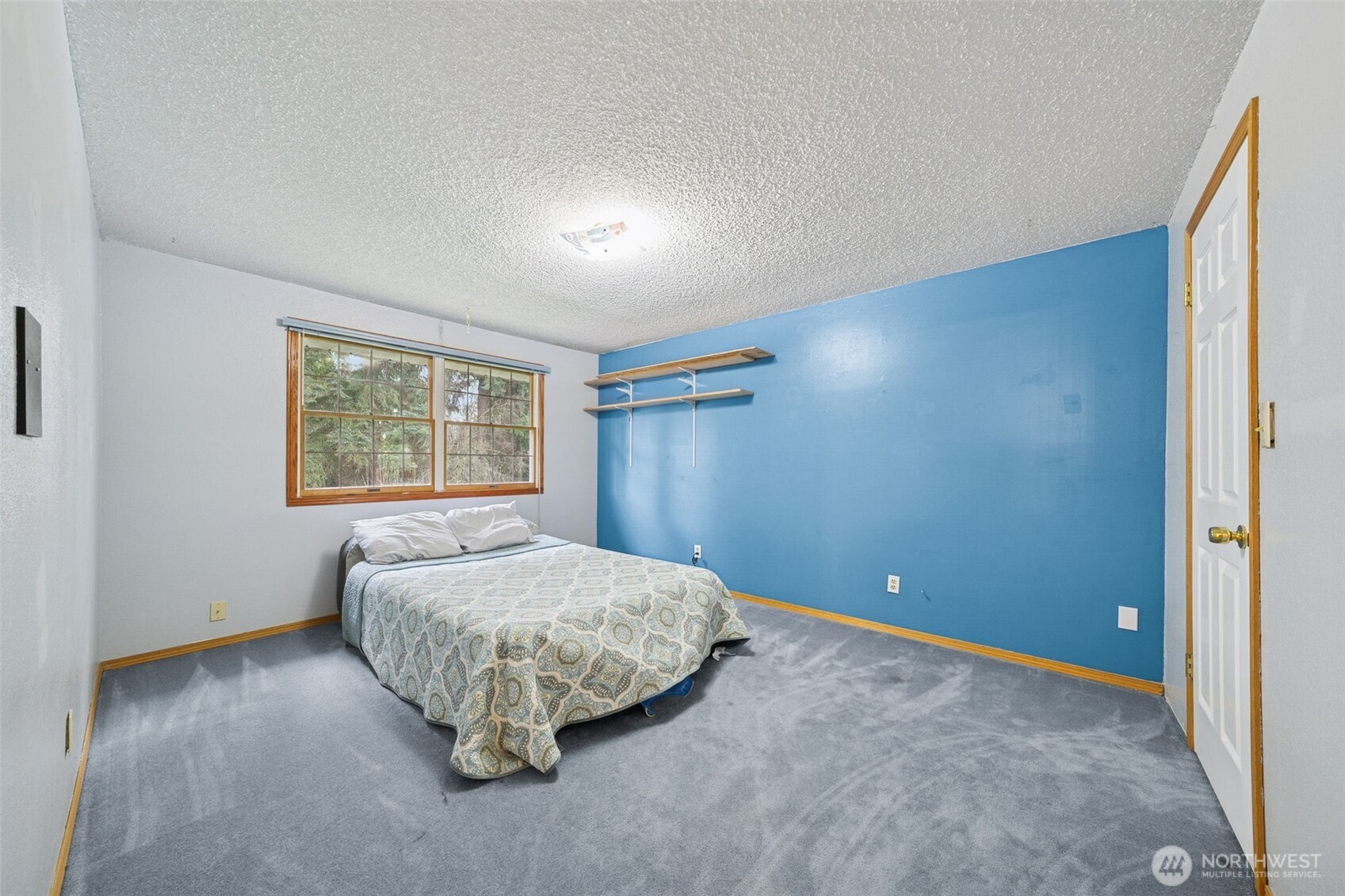 5318 W Tapps Drive E Lake Tapps WA 98391