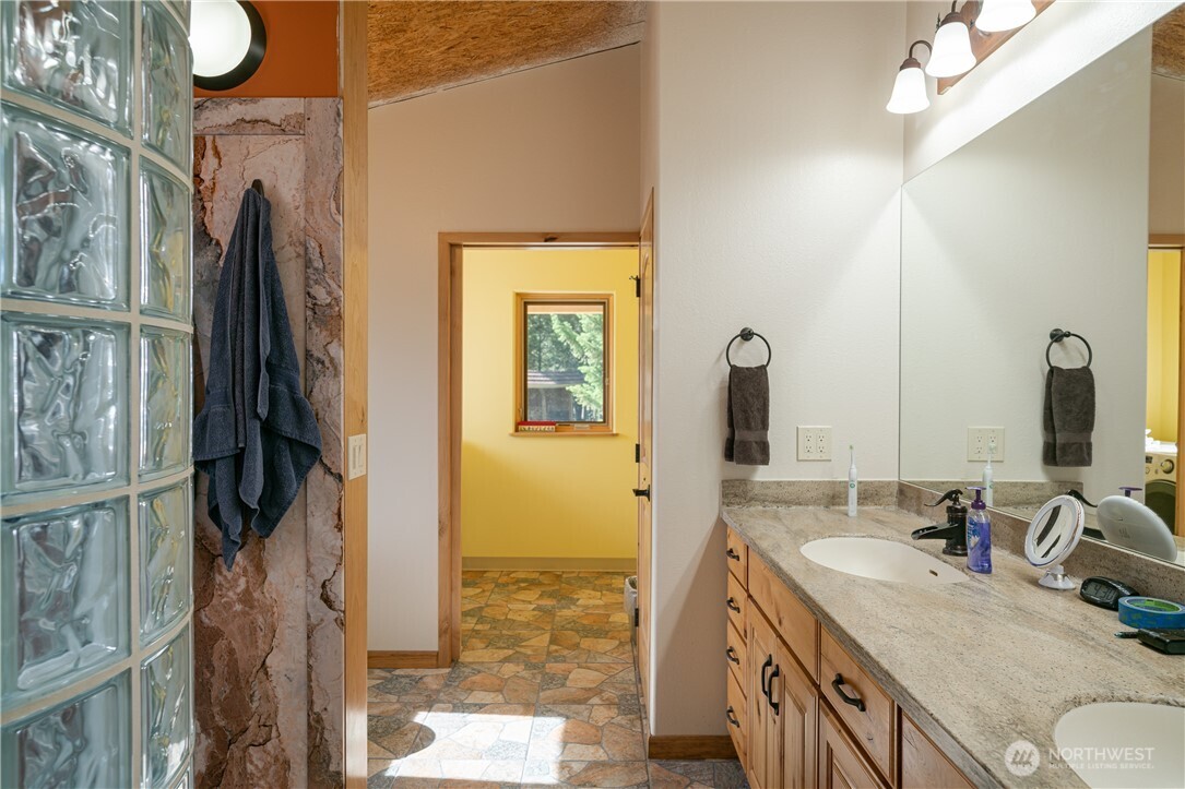 54 Spring Meadow Lane Oroville WA 98844