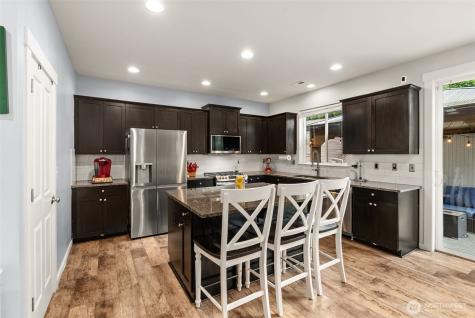 2829 82nd Avenue Ct E Puyallup WA 98371