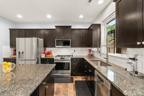 2829 82nd Avenue Ct E Puyallup WA 98371