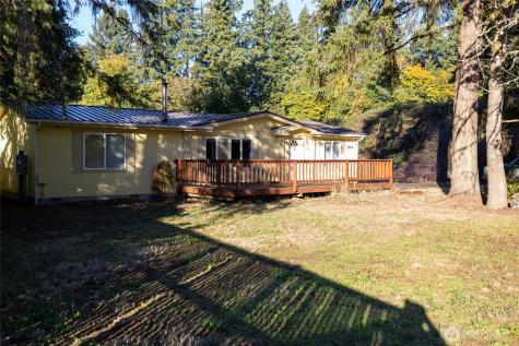 404 N Scheaffer Street Oakville WA 98568