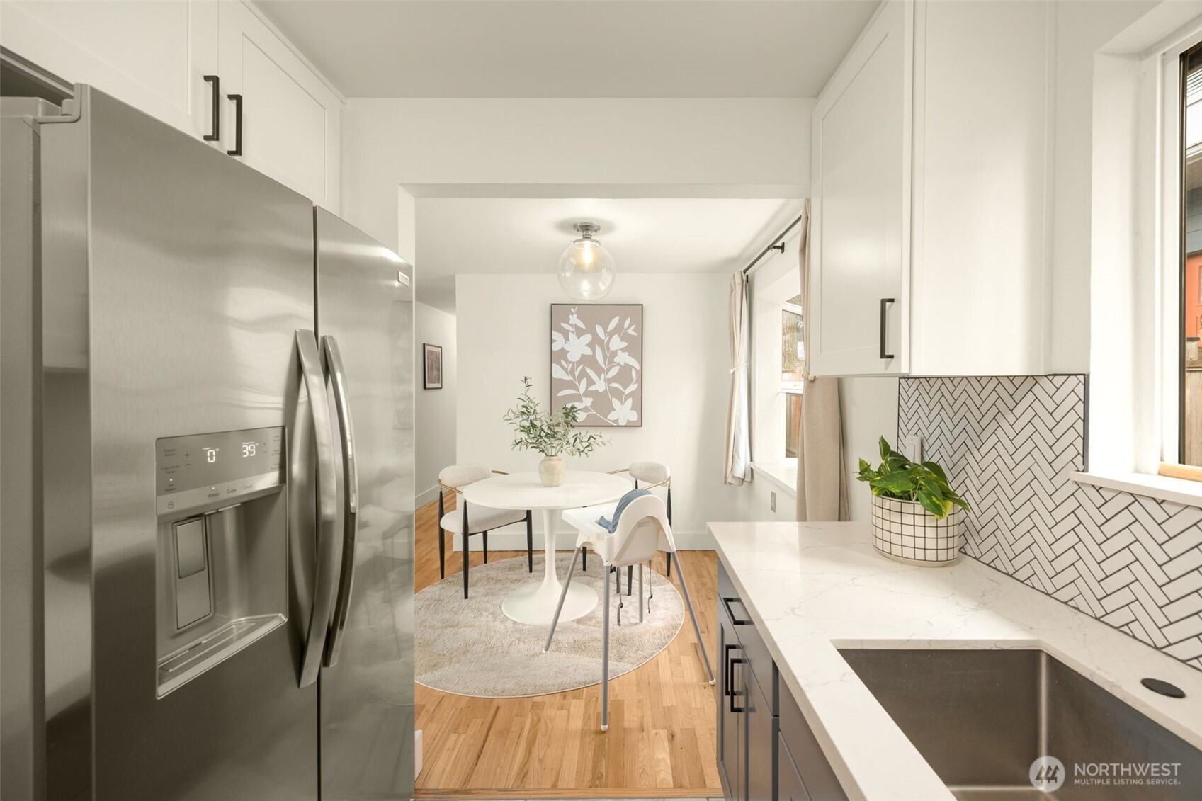9427 8th Avenue SW Seattle WA 98106