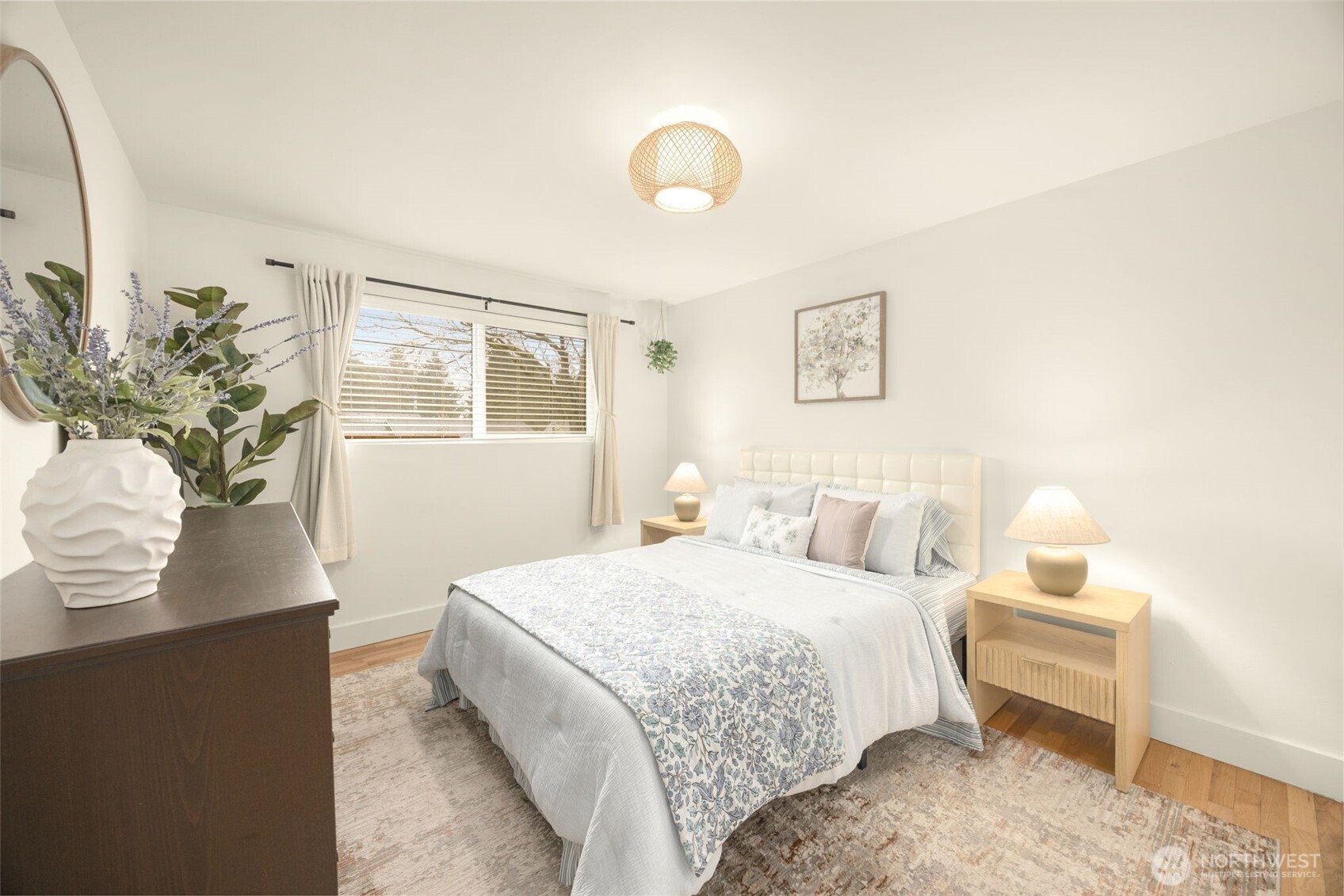 9427 8th Avenue SW Seattle WA 98106