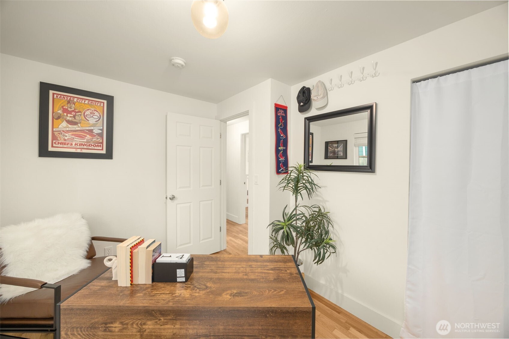 9427 8th Avenue SW Seattle WA 98106