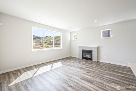 2122 Plumridge Court Wenatchee WA 98801