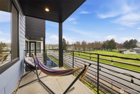 21816 24th Avenue SE Bothell WA 98021