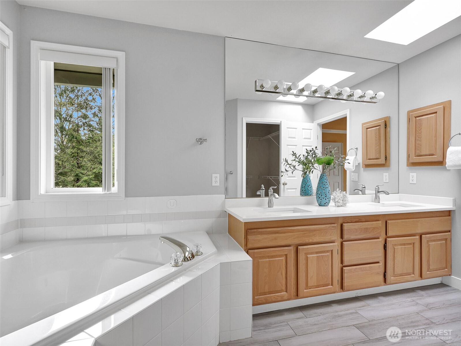 21745 NE 181st Place Woodinville WA 98077