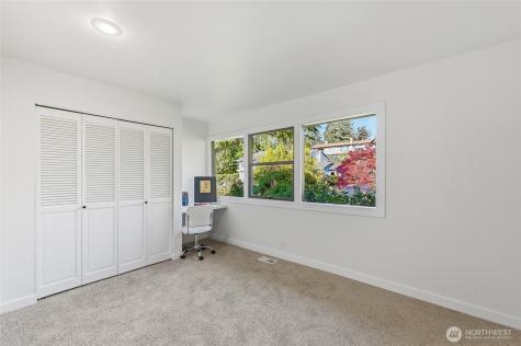 15419 62nd Avenue NE Kenmore WA 98028