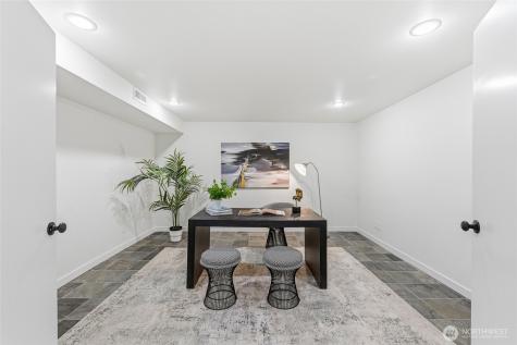 15419 62nd Avenue NE Kenmore WA 98028