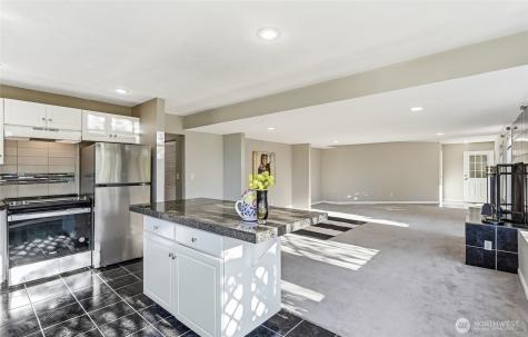 15419 62nd Avenue NE Kenmore WA 98028