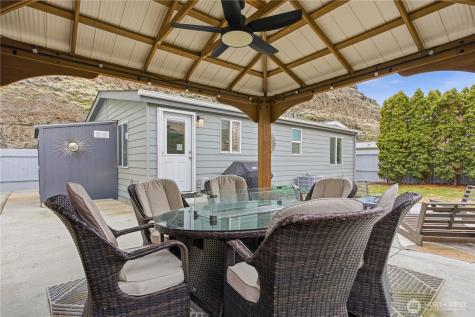 578 SW Section Quincy WA 98848