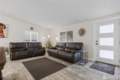 578 SW Section Quincy WA 98848