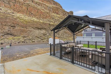 578 SW Section Quincy WA 98848
