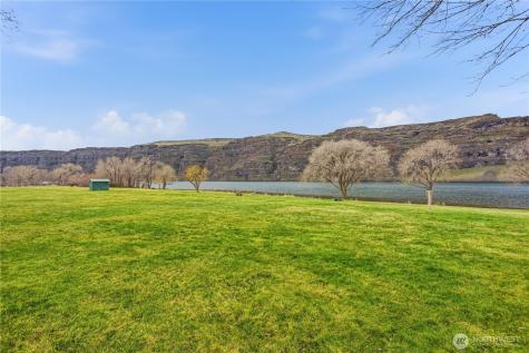 578 SW Section Quincy WA 98848