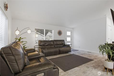 578 SW Section Quincy WA 98848