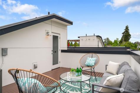 139 22nd Avenue E Seattle WA 98112