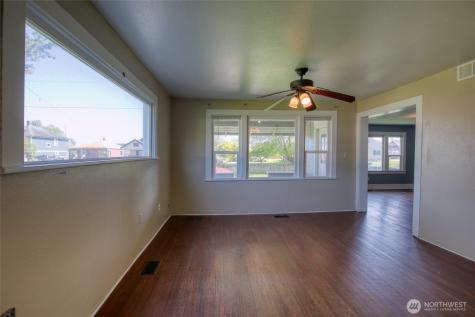 2311 Aberdeen Avenue Hoquiam WA 98550